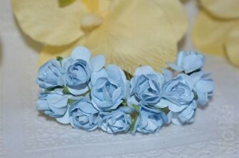 Розы бумажные 1,5 см, цв. голубой