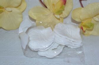 Аксессуары лепестки роз, 30 гр, цв. белый