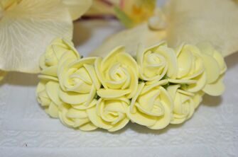 Роза в букете 2 см, цв. жёлтый